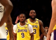 -湖人力克凯尔特人，取得胜利