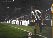 英雄联盟总决赛-时钟两端，英雄在何时降临