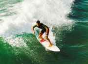 英雄联盟总决赛2025-赛道逆袭，当杜兰特手握F1方向盘接管深圳街道