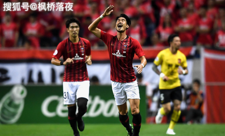 瓦朗谢纳竞技劲敌，完胜对手取得胜利