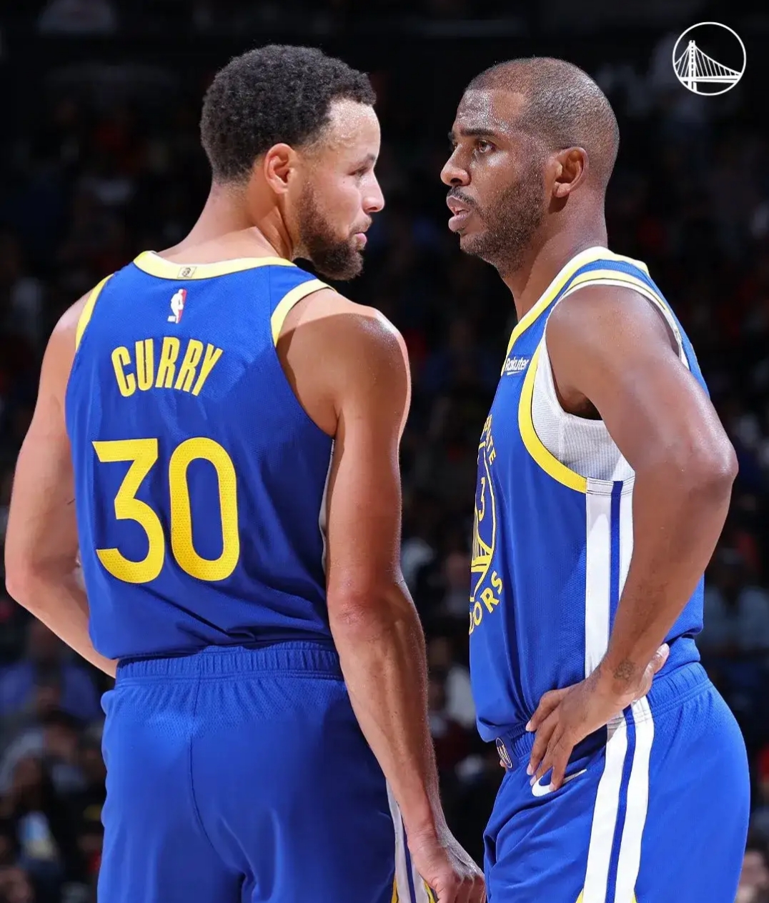 雷霆横扫独行侠,库里带队取胜 雷霆横扫独行侠,库里带队取胜