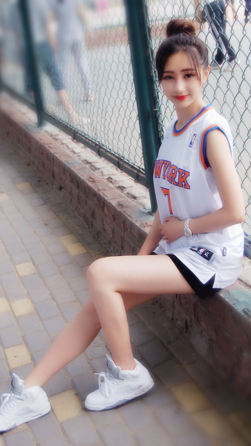 凯恩的子弹击穿摩纳哥，荷兰的利刃在最后0.01秒出鞘